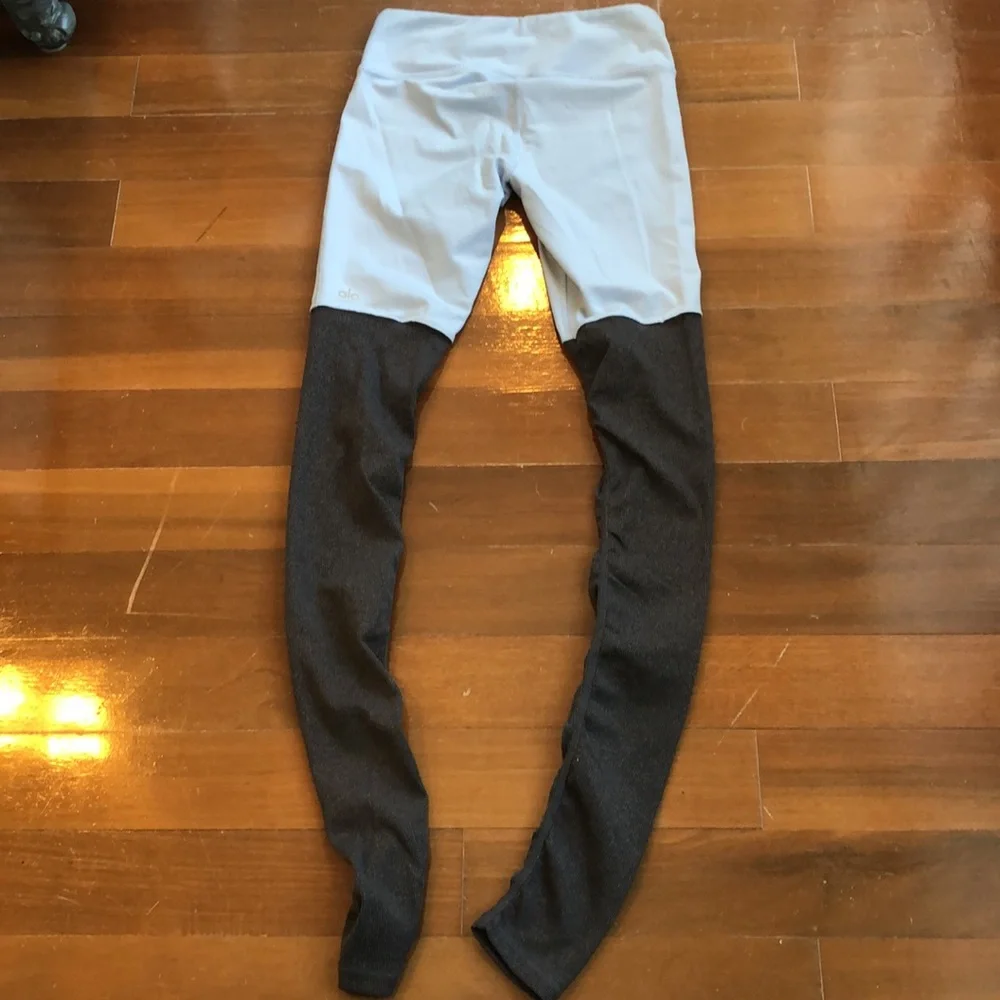 ALO Leggings Size